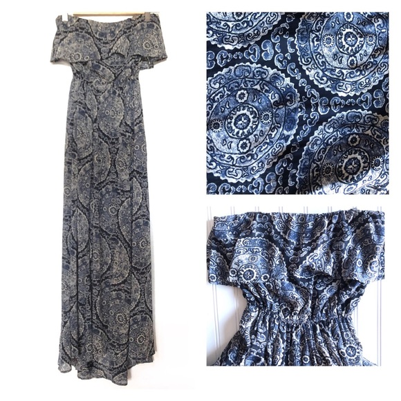 Hollister Dresses & Skirts - Hollister Strapless Maxi Paisley Blue Dress XS